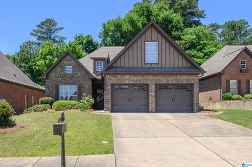 724 Bainbridge Ln, IRONDALE, AL, 35210-2186 | Card Image