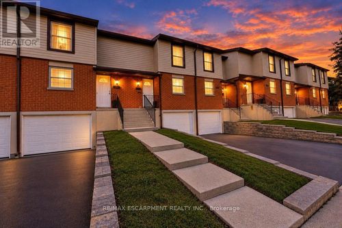 21-10 Angus Road, Hamilton (Vincent), ON, L8K6K3 | Card Image