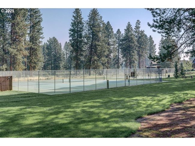 18575 Sw Century Dr, Condo with 1 bedrooms, 1 bathrooms and null parking in Bend OR | Image 20