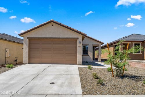 9329 N Peridot Vista Avenue, Tucson, AZ, 85742 | Card Image