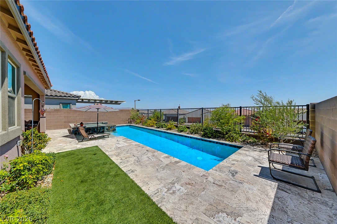 Residential in Las Vegas 4