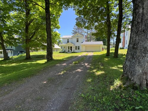 11 Newport Hts, Ironwood, MI, 49938-1832 | Card Image