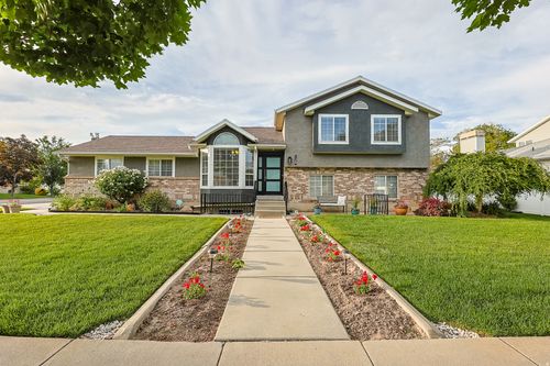 128 W Clay Park Dr, Murray, UT, 84107-7088 | Card Image