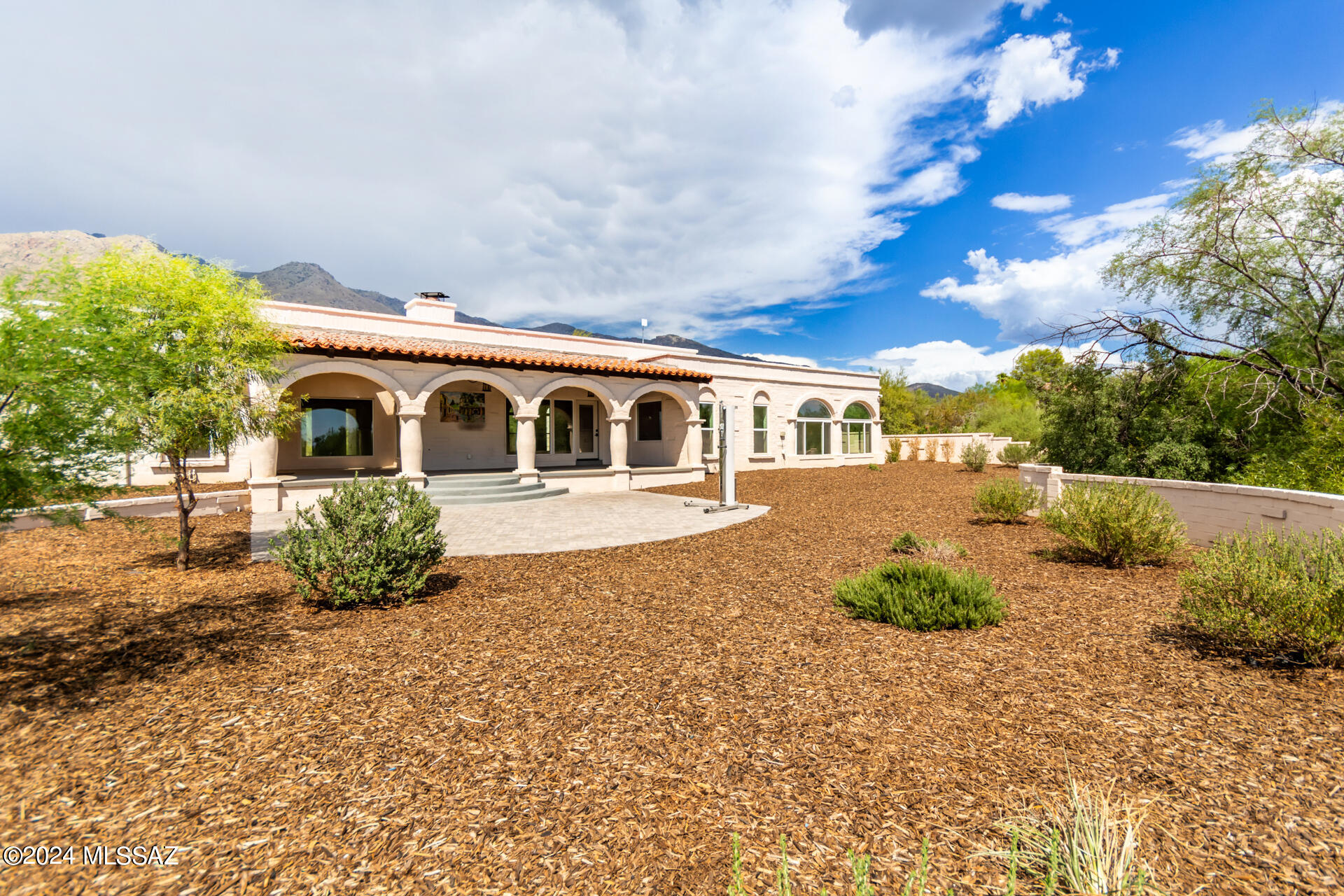 Camino DE Santa Valera , Tucson, AZ 85718