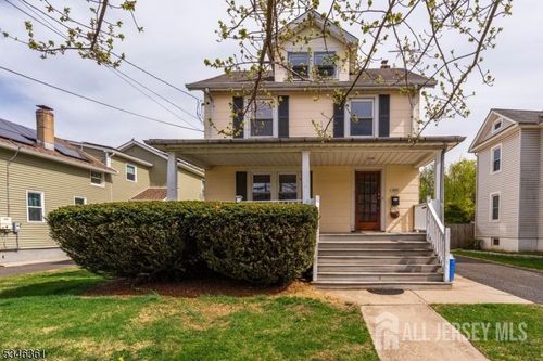 649 N Avenue Ext, Dunellen, NJ, 08812-1019 | Card Image
