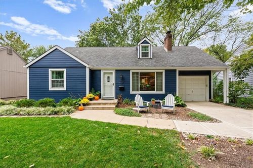 4621 W 71st St, Prairie Village, KS, 66208-2587 | Card Image