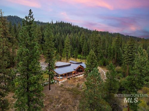 86 Tacoma Pl, Garden Valley, ID, 83622 | Card Image