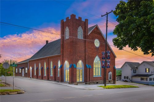 201 E Main St, Stoystown Boro, PA, 15563 | Card Image