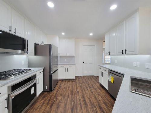 21123 Amber Crossing Dr, Richmond, TX, 77406-7064 | Card Image