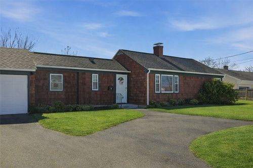 57 Warren Ave, Tiverton, RI, 02878-1721 | Card Image