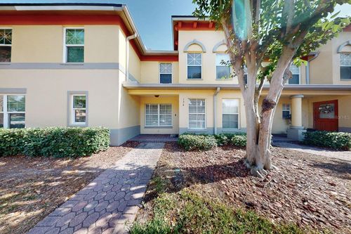 176 Coquina Bay Dr Drive, ST PETERSBURG, FL, 33705 | Card Image