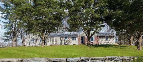 74 Balcom Ave, Warwick, RI, 02889-6336 | Card Image
