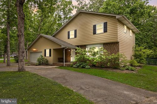 3264 Swan Dr, Vineland, NJ, 08361-7367 | Card Image