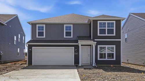 938 Sherwood Loop, Bellefontaine, OH, 43311-7201 | Card Image