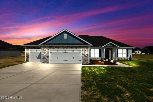 102 Brighton Cir, La Grange, NC, 28551 | Card Image
