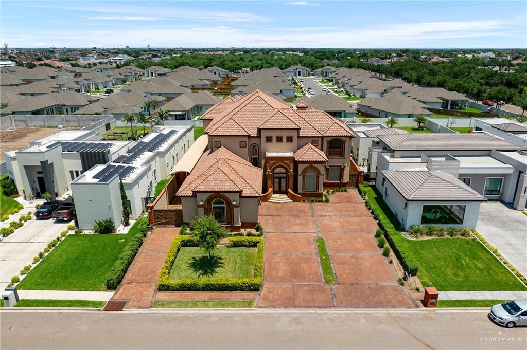 Travis St, Mission, TX 78572