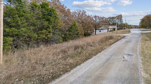 4240 W Lakeshore Run, Cleveland, OK, 74020-5060 | Card Image