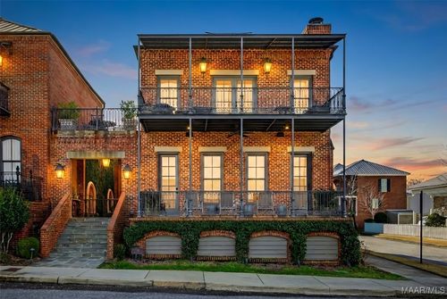 121 Bridge St, Pike Road, AL, 36064-3886 | Card Image