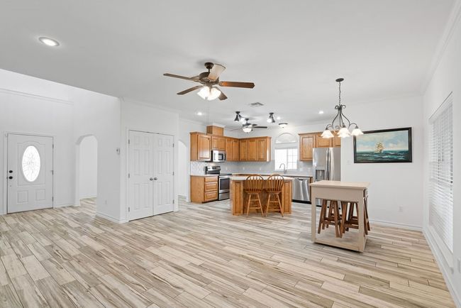 1022 Cape Velero Dr, House other with 3 bedrooms, 3 bathrooms and null parking in Rockport TX | Image 19
