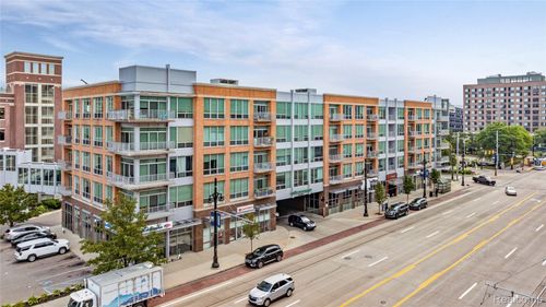 508-3670 Woodward Ave, Detroit, MI, 48201-2457 | Card Image