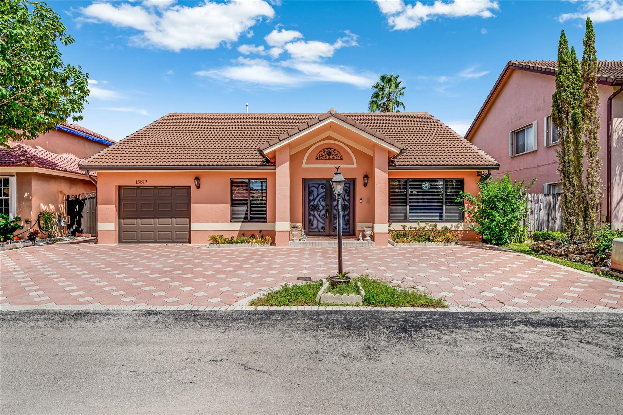 79th Ct, Hialeah, FL 33015