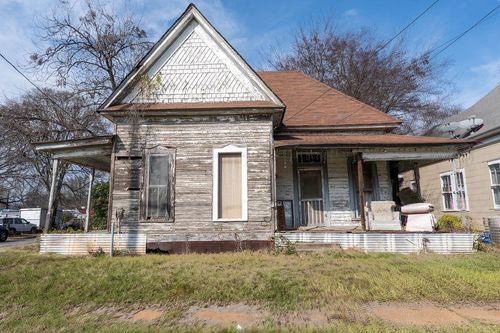 613 W Green St, Palestine, TX, 75801 | Card Image