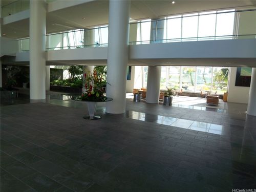 apt-606-88 Piikoi St, Honolulu, HI, 96814-4274 | Card Image