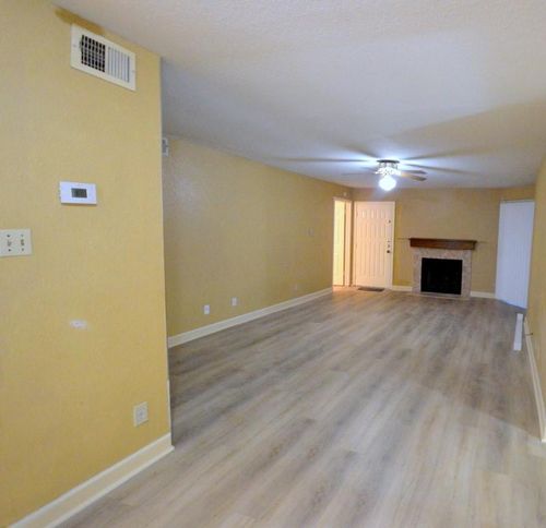 apt-1002-9700 Leawood Blvd, Houston, TX, 77099-2660 | Card Image