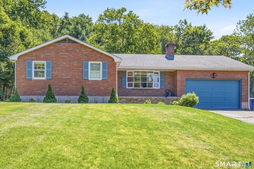 3 Burr St, Portland, CT, 06480-1611 | Card Image