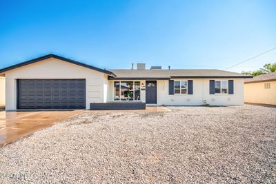 3143 W Dailey Street, House other with 3 bedrooms, 2 bathrooms and null parking in Phoenix AZ | Image 3