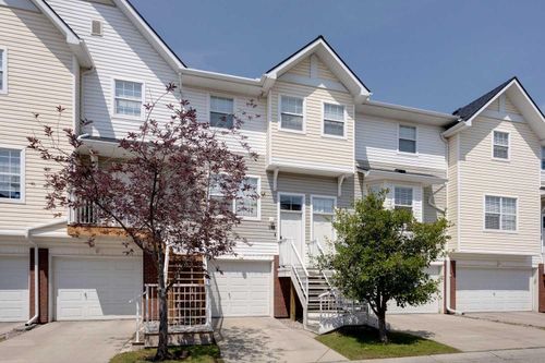 180 Prestwick Acres Lane Se, Calgary, AB, T2Z3Y2 | Card Image