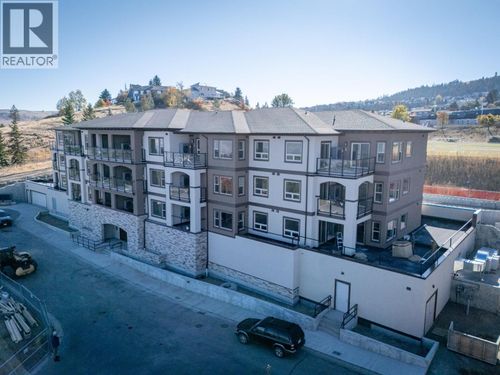 202-2171 Van Horne Dr, Kamloops, BC, V1S0E2 | Card Image