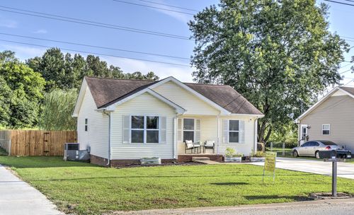1618 Hannibal Dr, Oak Grove, KY, 42262-9156 | Card Image