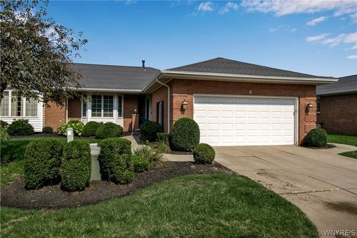 6 Saint Charles Ct, Amherst, NY, 14221-5825 | Card Image