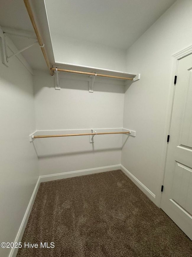 Master Closet | Image 9