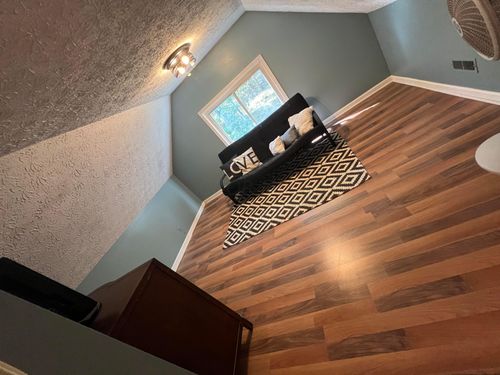 280 Winnebago Ln, Hideaway Hls, OH, 43107 | Card Image