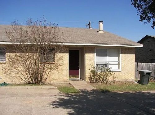 b-1209 April Bloom, College Station, TX, 77840-1808 | Card Image