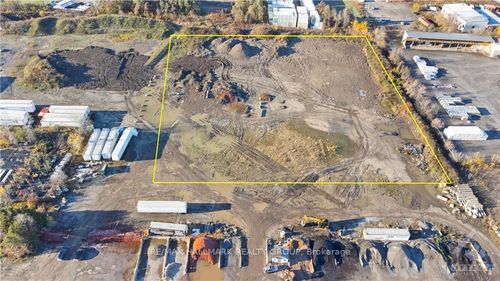 2079 Carp Rd, Carp, ON, K0A1L0 | Card Image