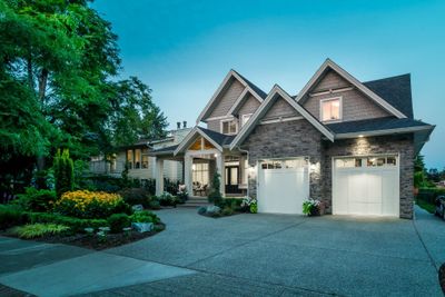 8936 Glover Rd, House other with 5 bedrooms, 4 bathrooms and 6 parking in Langley BC | Image 2