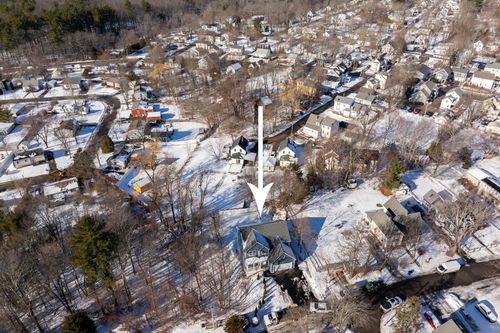 25 Carroll St, Exeter, NH, 03833-2301 | Card Image