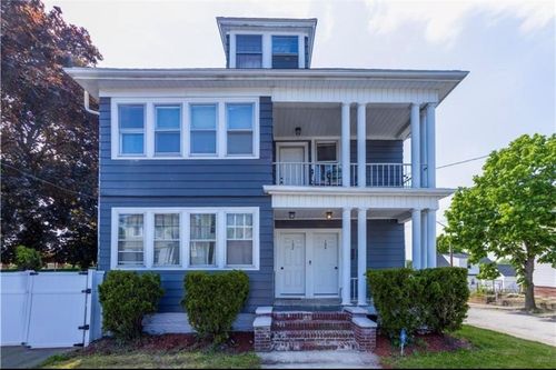 2-104 Leah St, Providence, RI, 02908-5104 | Card Image