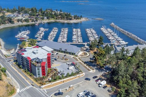 305-3529 Dolphin Dr, Nanoose Bay, BC, V9P9J7 | Card Image