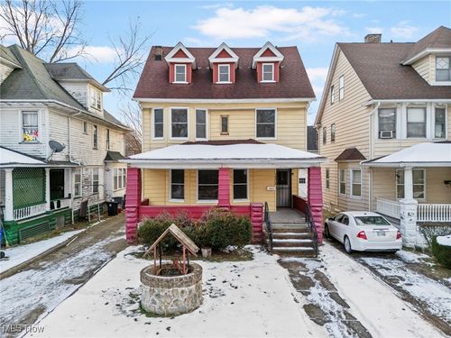 10624 Grantwood Ave, Cleveland, OH, 44108-3621 | Card Image