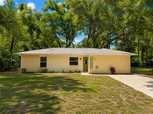9620 W Gardeners Ln, Crystal River, FL, 34428-6837 | Card Image