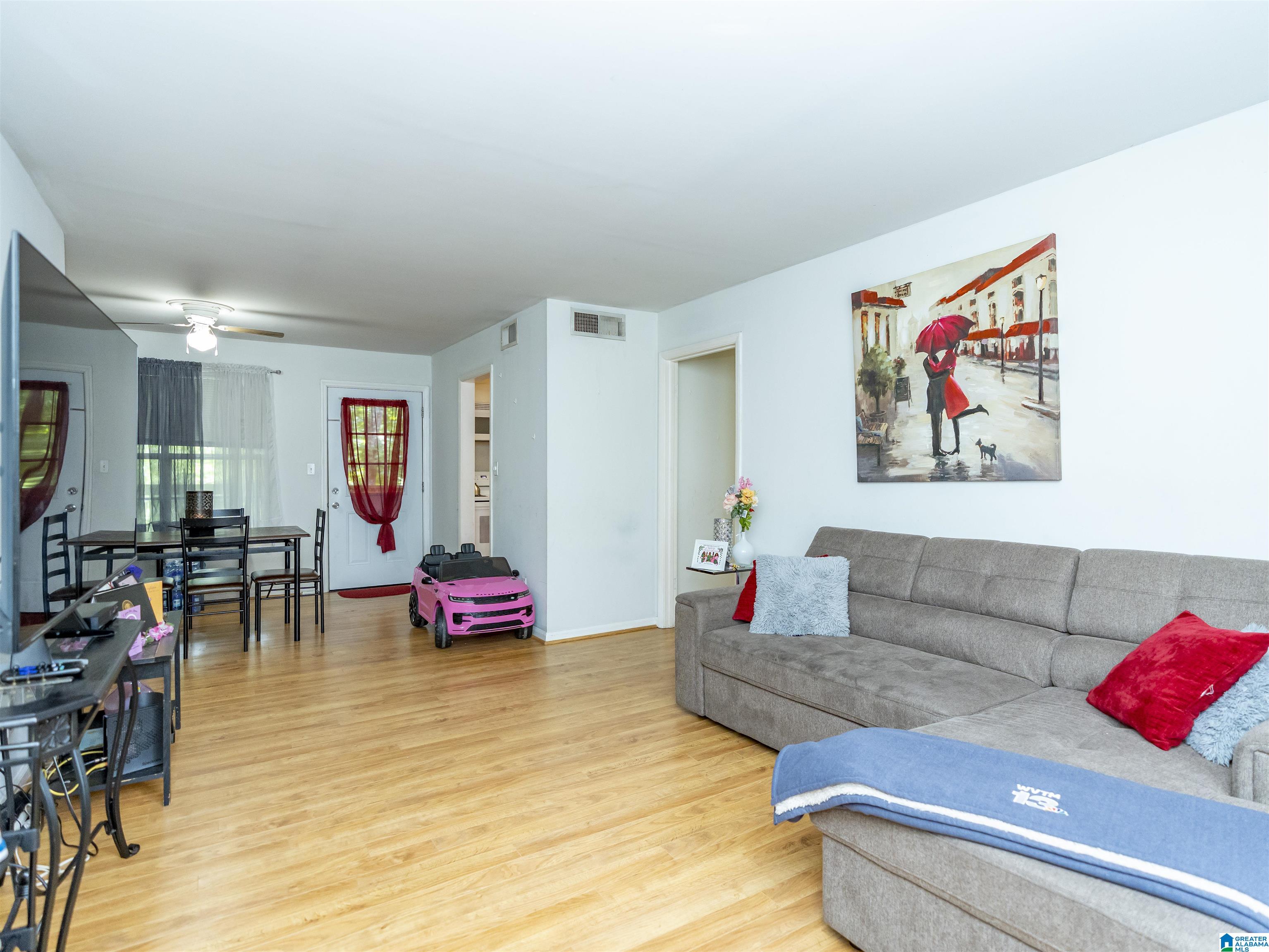 Residential in VESTAVIA HILLS 2