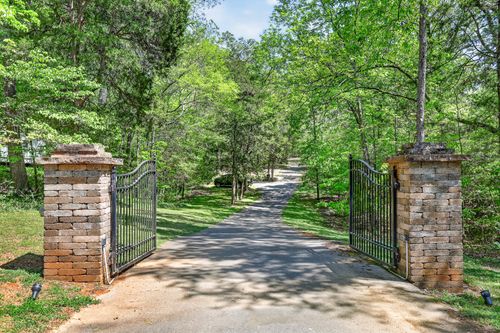 3449 Red Oak Trl, Murfreesboro, TN, 37130-6895 | Card Image