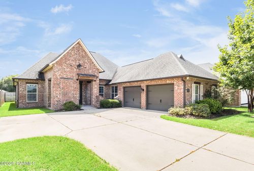 109 Bennington Ln, Youngsville, LA, 70592-6385 | Card Image