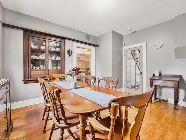 1225 Queenston Rd, House other with 5 bedrooms, 2 bathrooms and 6 parking in Cambridge ON | Image 12