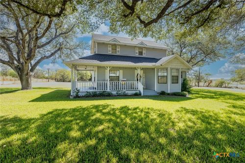 7835 N Us Highway 183, Gonzales, TX, 78629-5239 | Card Image