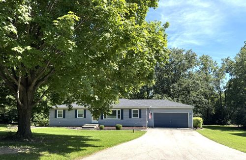 960 Sellers Rd, Upland, IN, 46989-9732 | Card Image